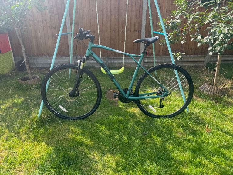GT Transeo Elite Mens Hybrid Bike NEW