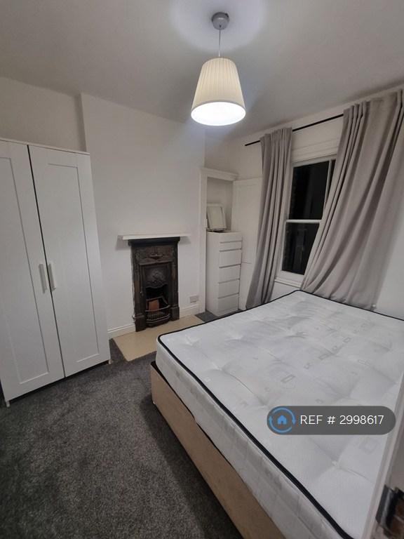 1 bedroom in Maxted Road, London, SE15 (#2998617)