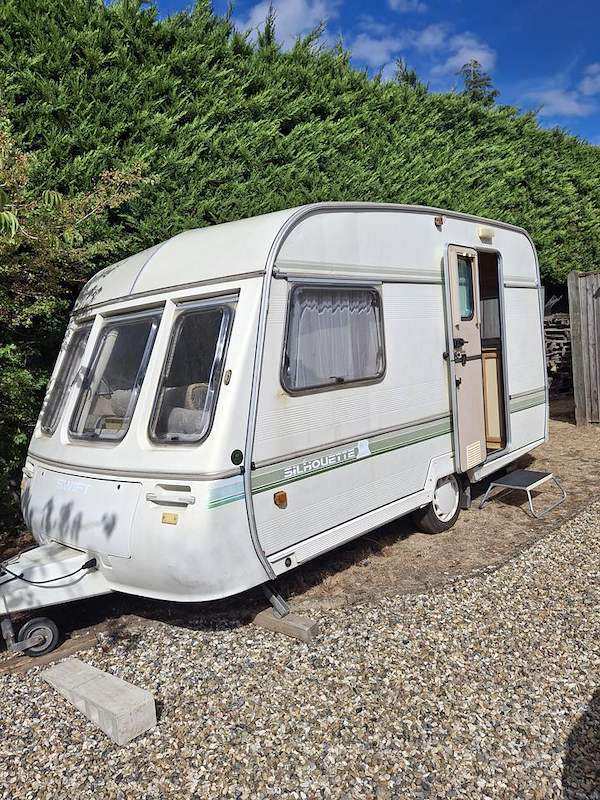 1991 Swift Silhouette 2 berth caravan