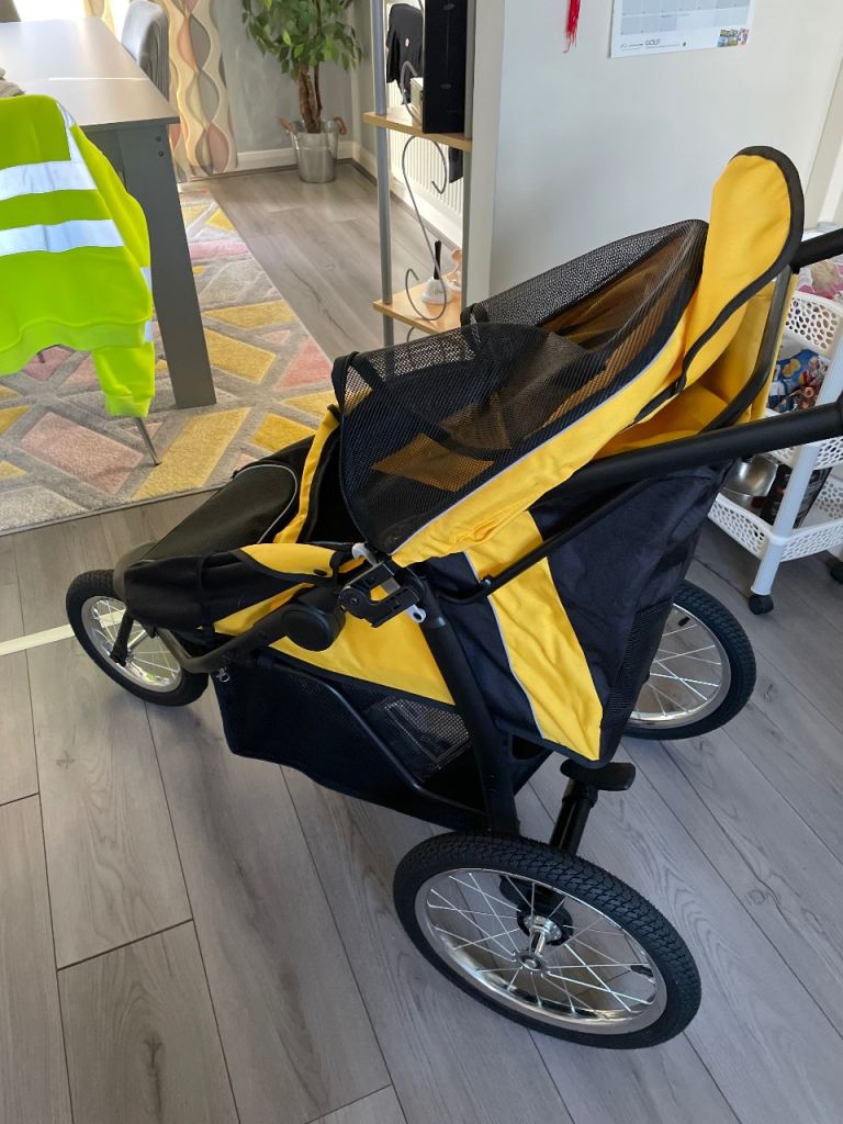 Paw Hut dog stroller