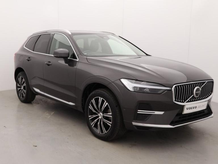 VOLVO XC60 2.0 B5P Inscription 5dr AWD Geartronic