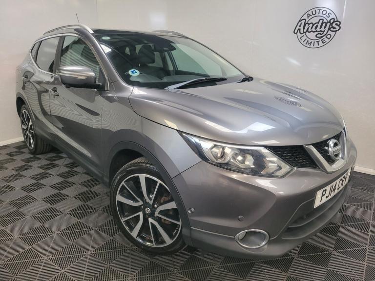 NISSAN QASHQAI 1.5 dCi Tekna 2014