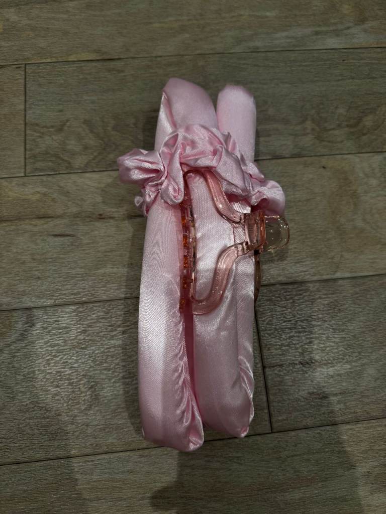 Heatless curls headband