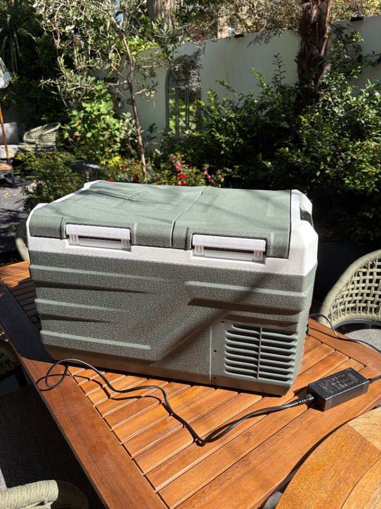 Car or Camping Fridge / Freezer (Aplicool NLS 30L)  RRP £142 