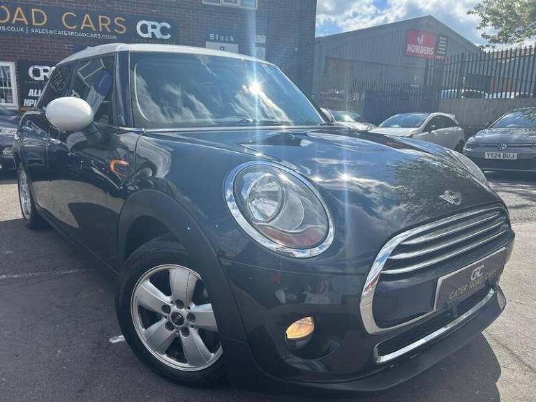 MINI Hatch 1.5 Cooper Hatchback 5dr Petrol Manual Euro 6 (s/s) (136 ps) Hatchback Petrol Manual