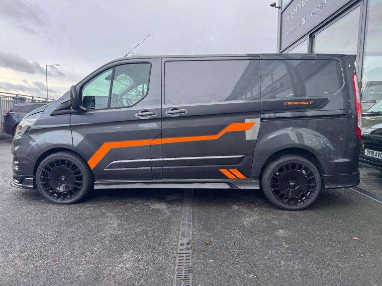 2019 Ford Transit Custom 2.0 EcoBlue 130ps Low Roof Limited Van Auto PANEL VAN DIESEL Automatic