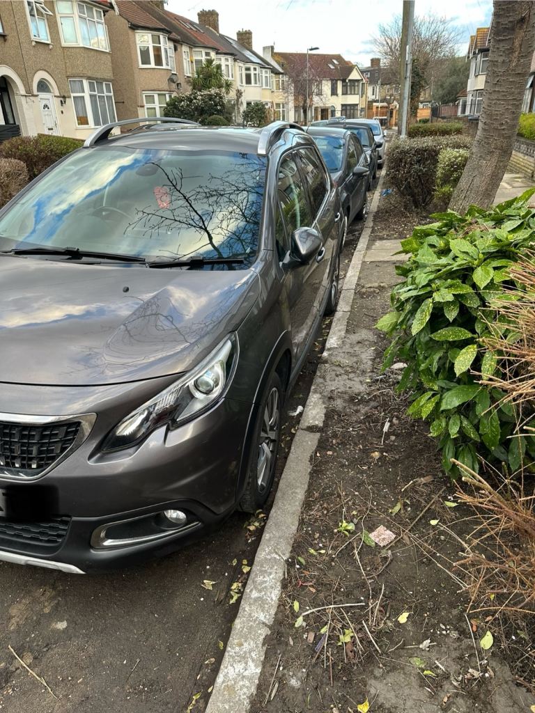 Peugeot, 2008, Hatchback, 2018, Manual, 1199 (cc), 5 doors