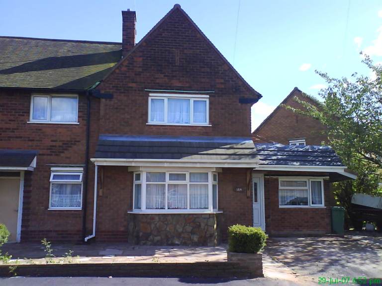 4/5 bedroom house available for rent in Pleck Walsall