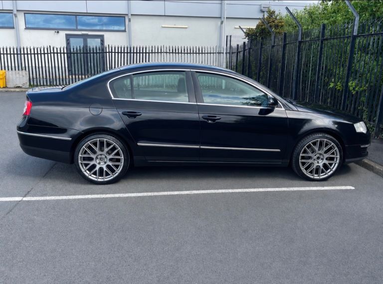 Volkswagen, PASSAT, Saloon, 2009, Manual, 1968 (cc), 4 doors