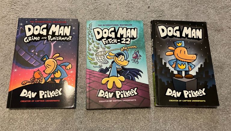 Dog-man books x 3 -VGC