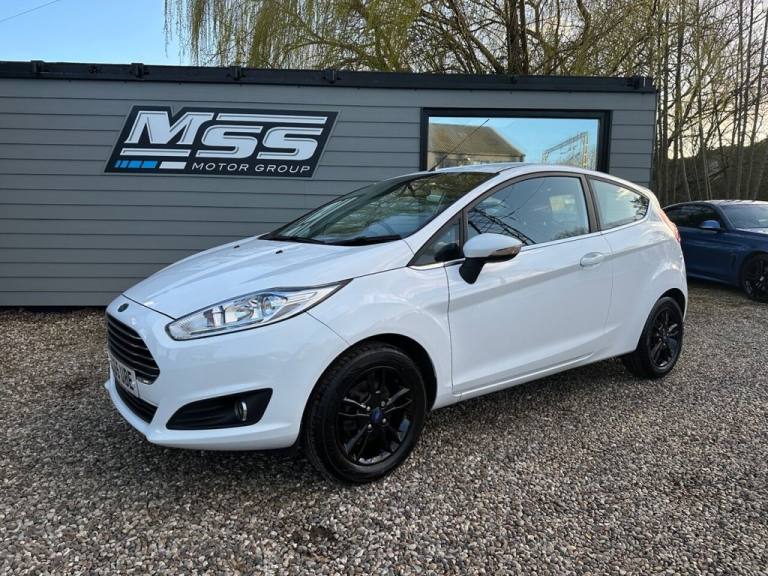 2015 Ford Fiesta 1.0 EcoBoost Zetec 3dr HATCHBACK PETROL Manual