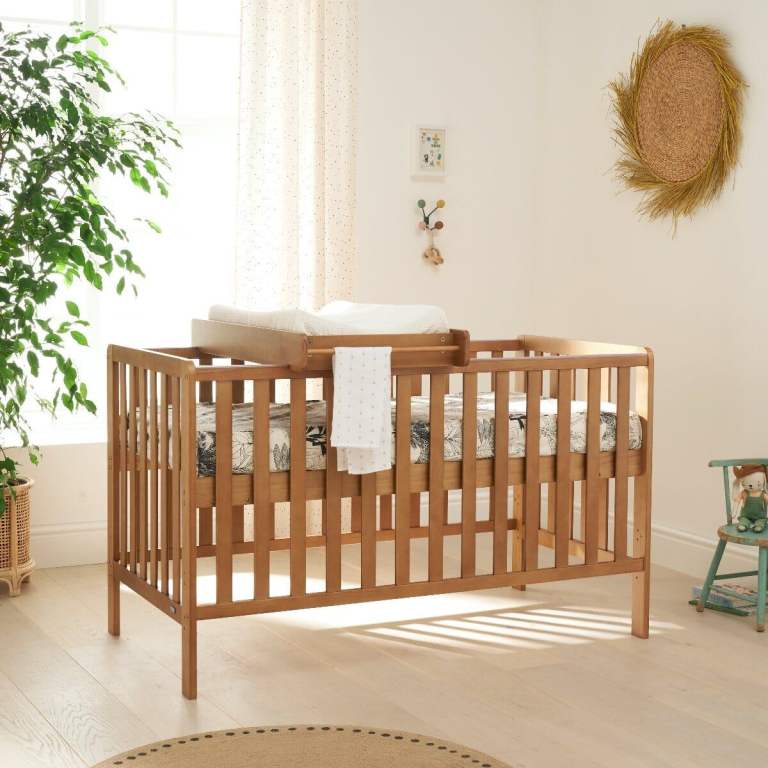 (NEW-UNUSED)Tutti Bambini Malmo Cot Bed with Cot Top Changer & Mattress