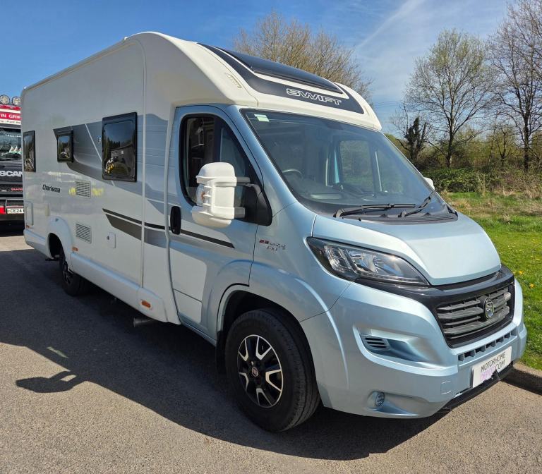2017(67)SWIFT ESCAPE 664 CHARISMA SPECIAL EDITION  4-BERTH - 4-BELT