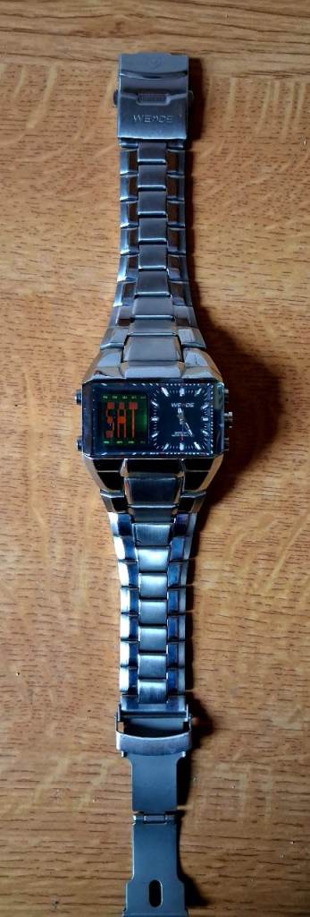 WEIDE WH909 digi/analogue watch