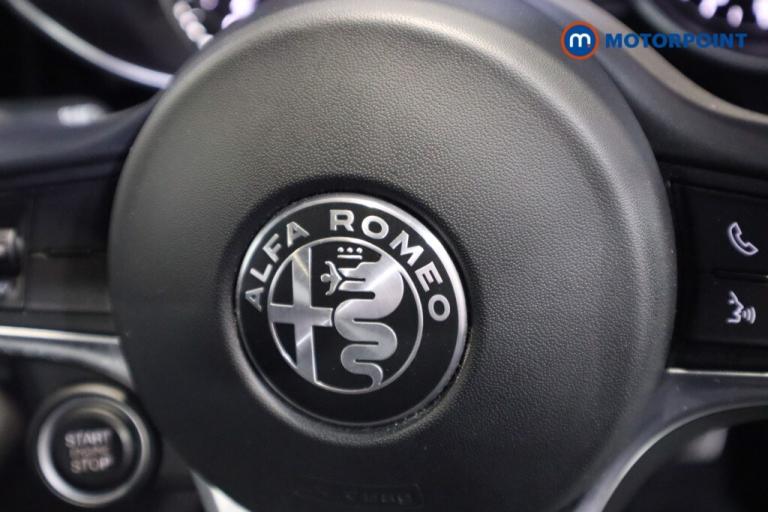 2018 Alfa Romeo Giulia 2.0 TB 280 Veloce 4dr Auto Saloon Petrol Automatic