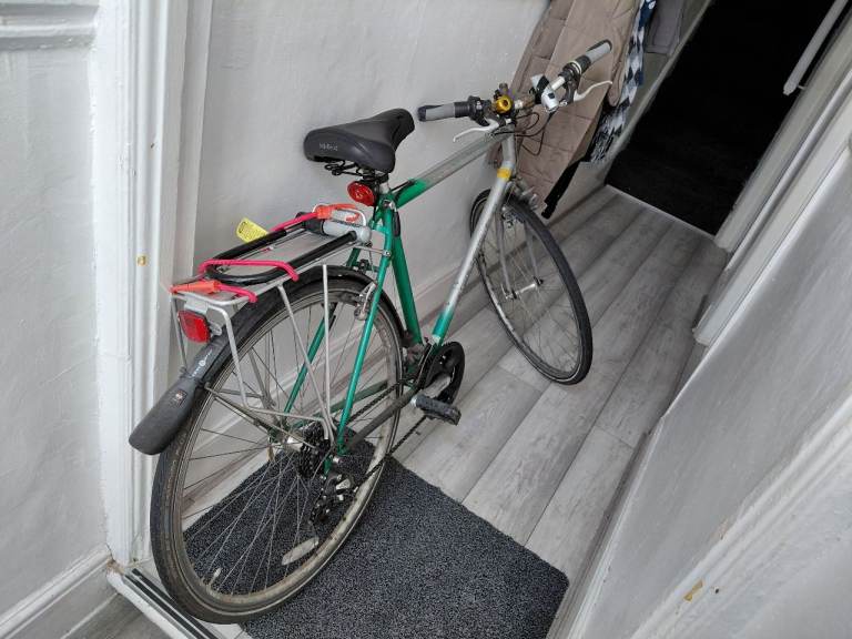 Peugeot City Hybrid Bicycle