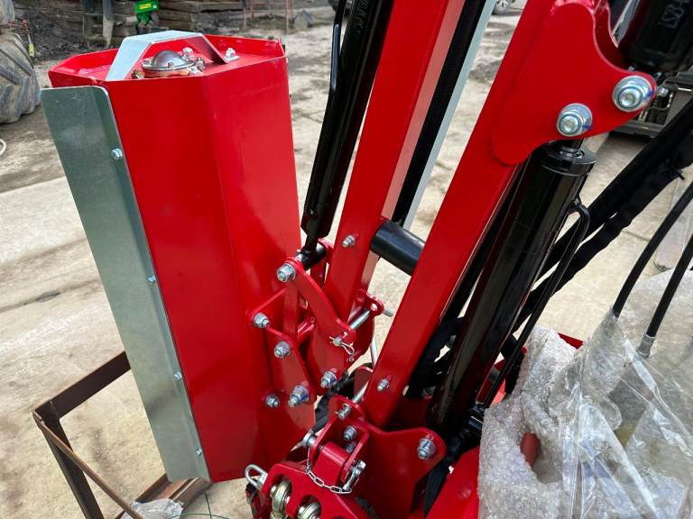 BRAND NEW TRACTOR HEDGE CUTTER Trimmer 800mm Flail Head for compact tractor Y flails