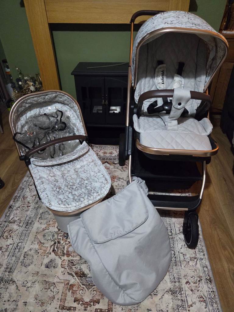 Bayiie pram 