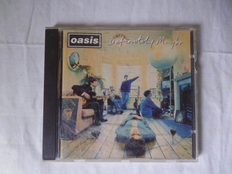 OASIS 'DEFINATELY MAYBE' CD