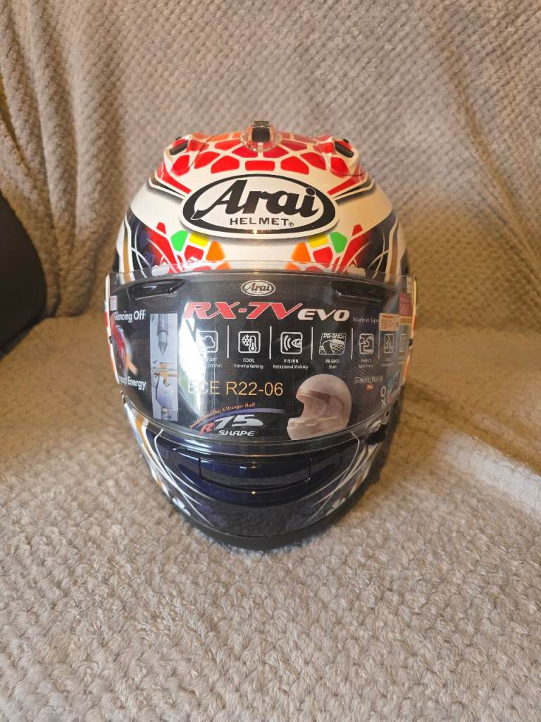 Arai RX-7V Evo - Replica Nakagami GP2