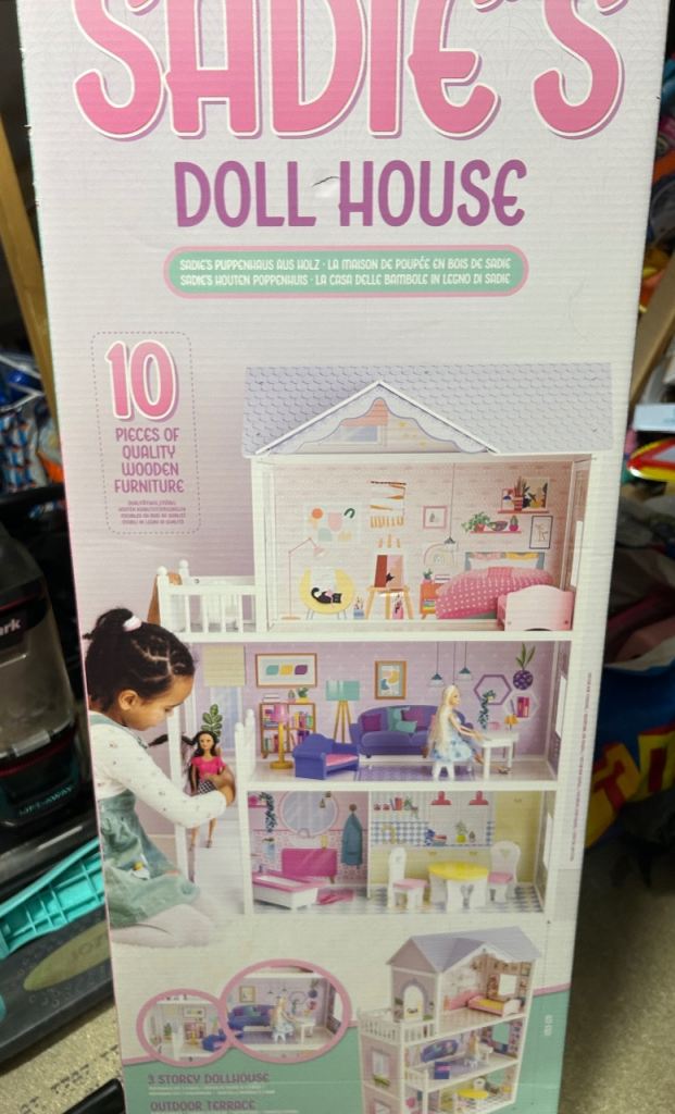 Sadie's Doll House with Furniture – Good Condition
