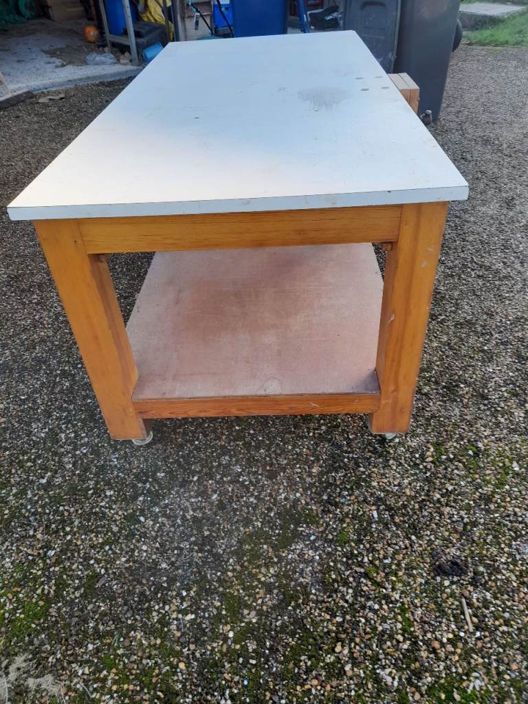 Large workbench/packing bench with vice.