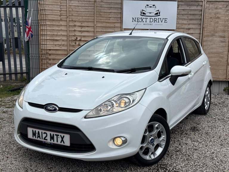 2012 Ford Fiesta 1.25 Zetec 5dr [82] HATCHBACK PETROL Manual