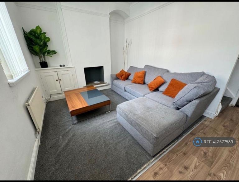 1 bedroom in Charles St, Darlington, DL1 (#2577589)