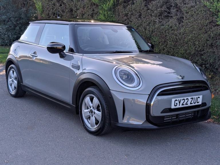 2022 MINI Hatch 1.5 Cooper Classic Hatchback 3dr Petrol Steptronic Euro 6 (s/s) (136 ps) Hatchbac...
