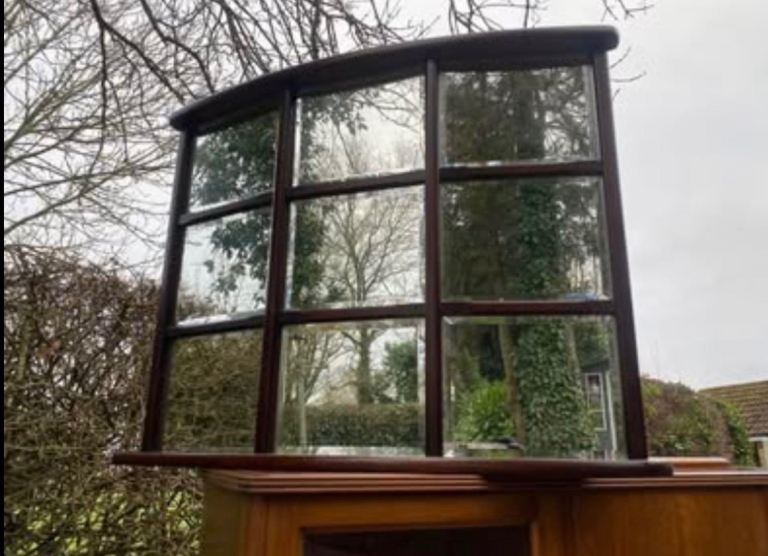  Vintage bay window style over mantle or wall mirror. Reduced 