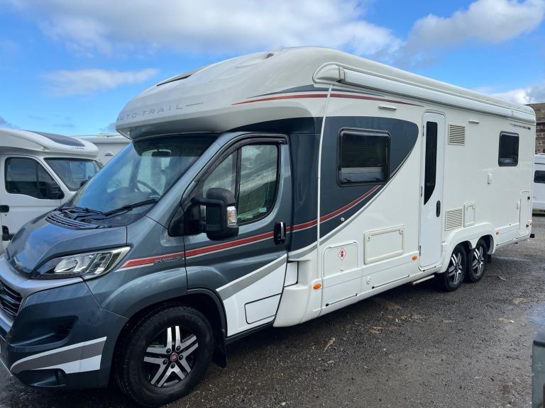 2015 - Auto Trail Frontier Comanche - 3ltr - 37,000 Miles - 4 Berth / 2 Belts 