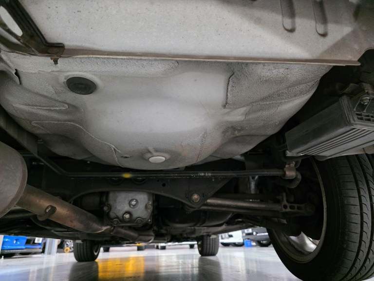 SUBARU FORESTER Sti Sg9 White Manual Petrol 2004