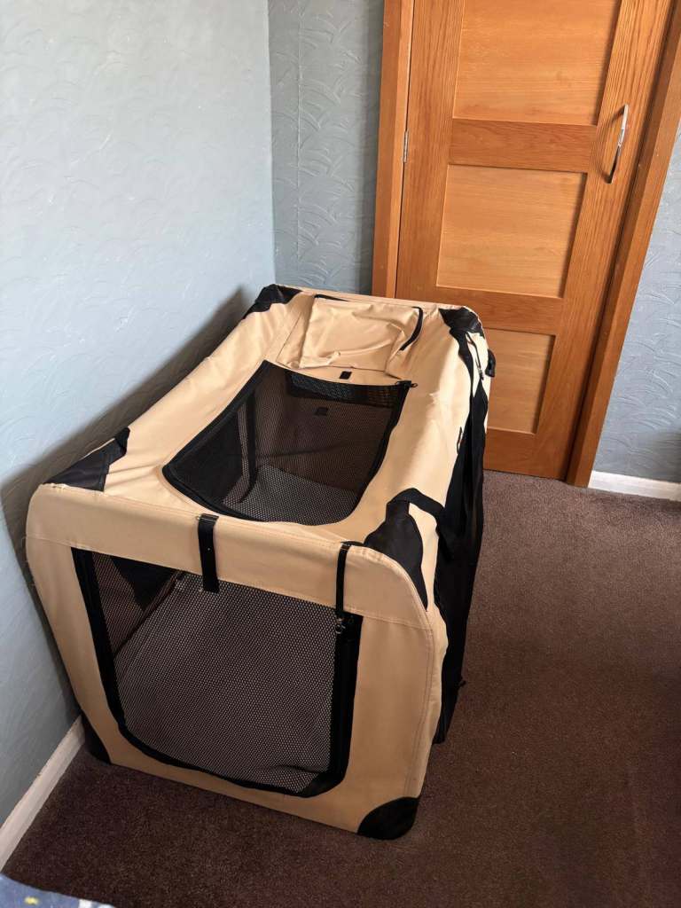 DOG CRATE