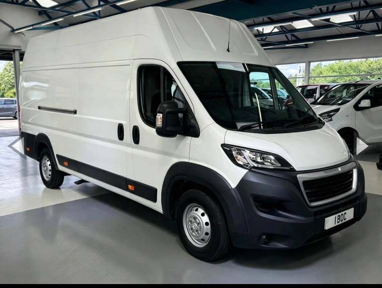 2017 Peugeot Boxer 2.0 BlueHDi H3 Van 130ps PANEL VAN DIESEL Manual