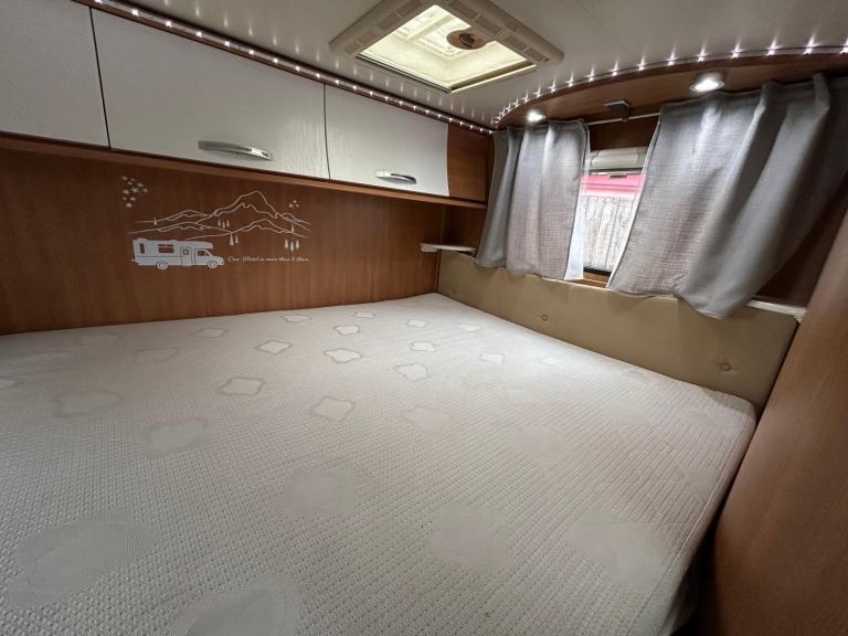 Chausson Flash 04 3 berth 2011 ***NOW SOLD***