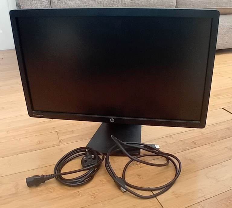 HP Computer Monitor - 22 Inch Screen