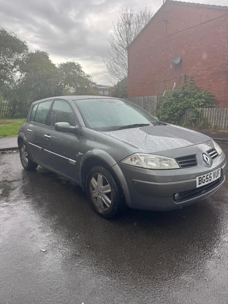 £695 Renault Megane 1.4 Petrol