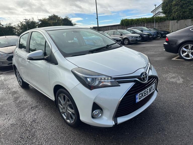 2015 Toyota Yaris 1.33 Dual VVT-i Excel Euro 5 5dr Euro 5 HATCHBACK Petrol Manual