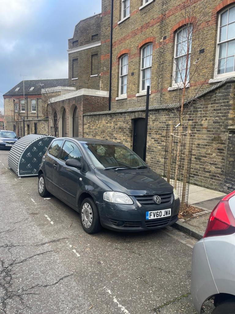 Volkswagen, FOX, Hatchback, 2010, Manual, 1198 (cc), 3 doors