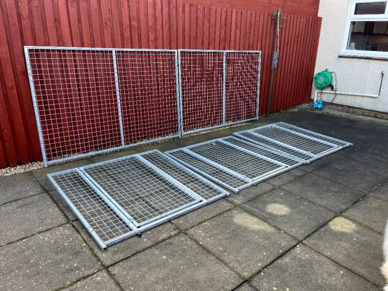 Galvanised Dog Kennel Panels & Run