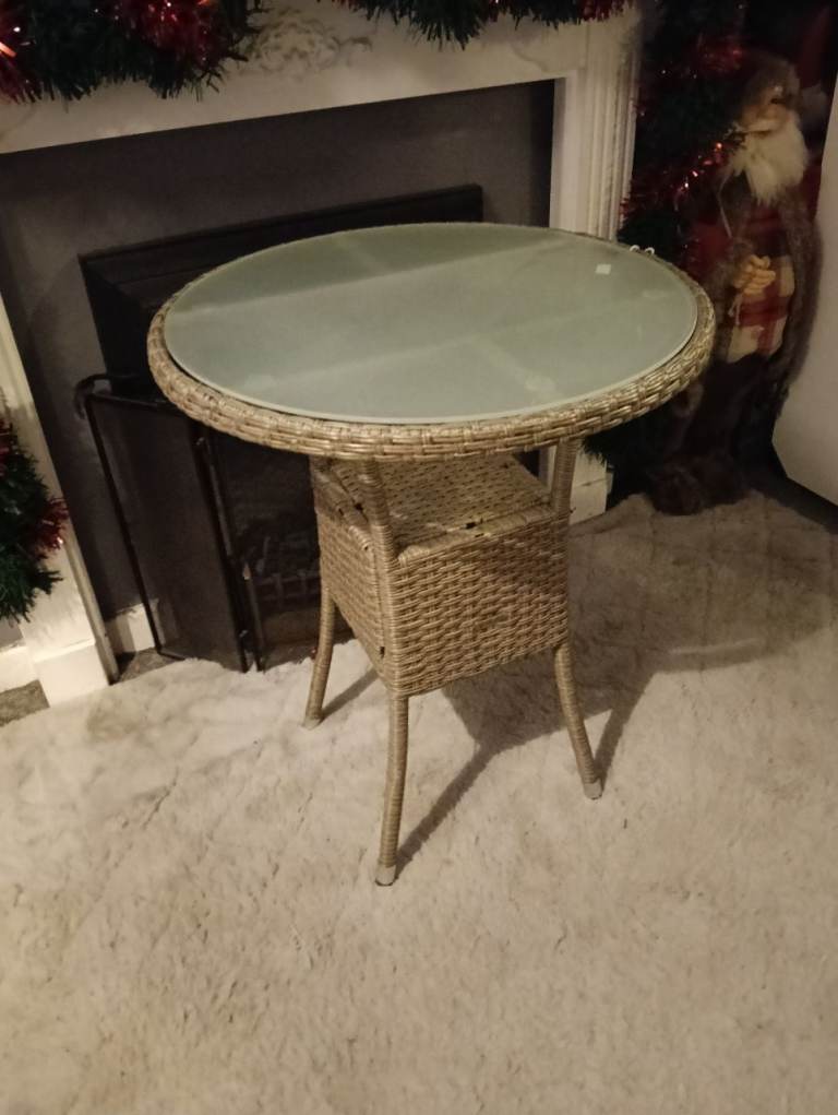 Round rattan garden table feel free to contact me 