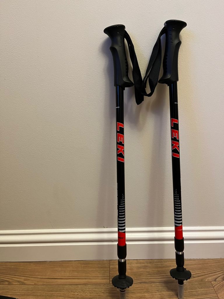 EXTENDABLE LEKI HIKING POLES