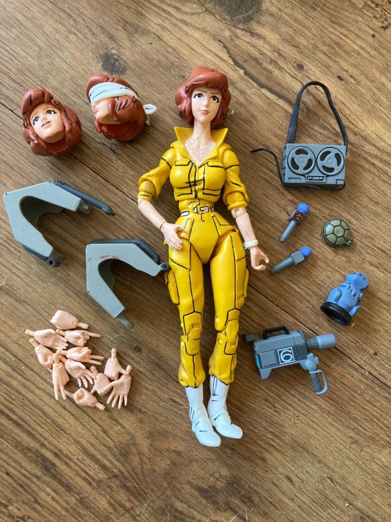 NECA Teenage Mutant Ninja Turtles April O'Neil Action Figure Set