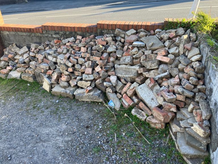 Free hardcore & rubble