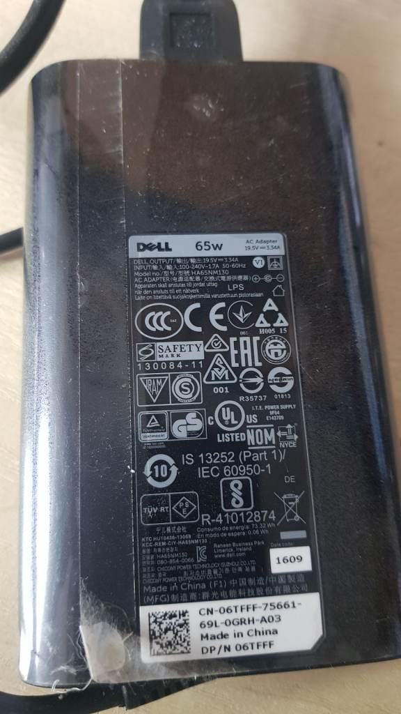 Dell XPS 13 9343 power suppy unit