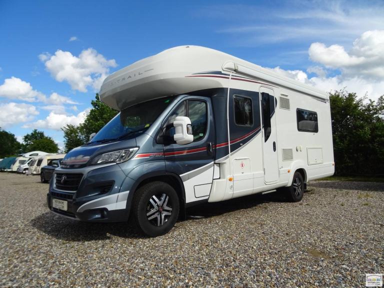 Auto-Trail Frontera Dakota 4 Berth 4 Belts 2016