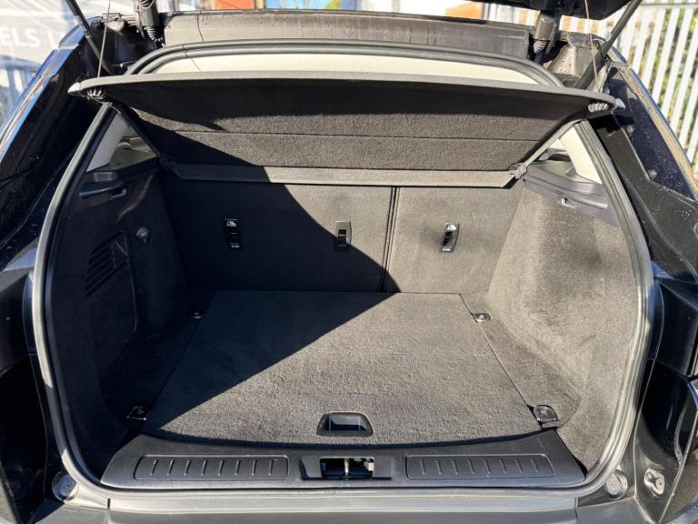 2018 Land Rover Range Rover Evoque 2.0 TD4 SE Tech Auto 4WD Euro 6 (s/s) 5dr ESTATE Diesel Automatic