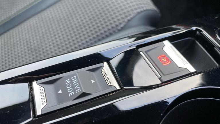 2023 Peugeot 2008 1.2 PureTech GT SUV 5dr Petrol EAT Euro 6 (s/s) (130 ps) SUV Petrol Automatic