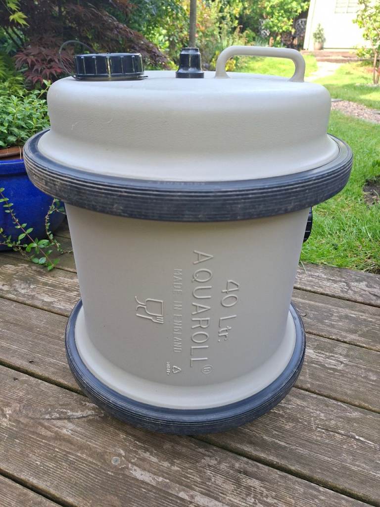 Aquaroll & Wastemaster Containers with storage bags & Aquaroll insulation jacket
