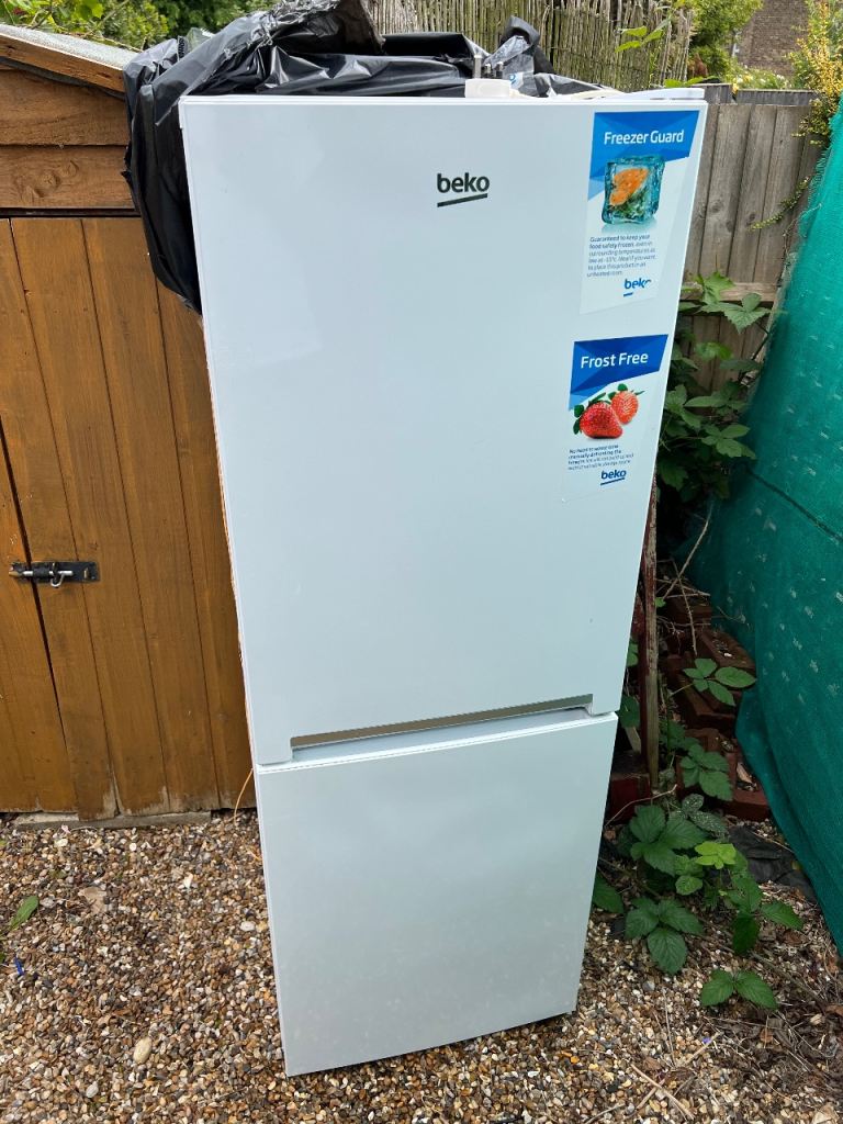 Beko FRIDGE FREEZER GUARD Frost free 1,50m
